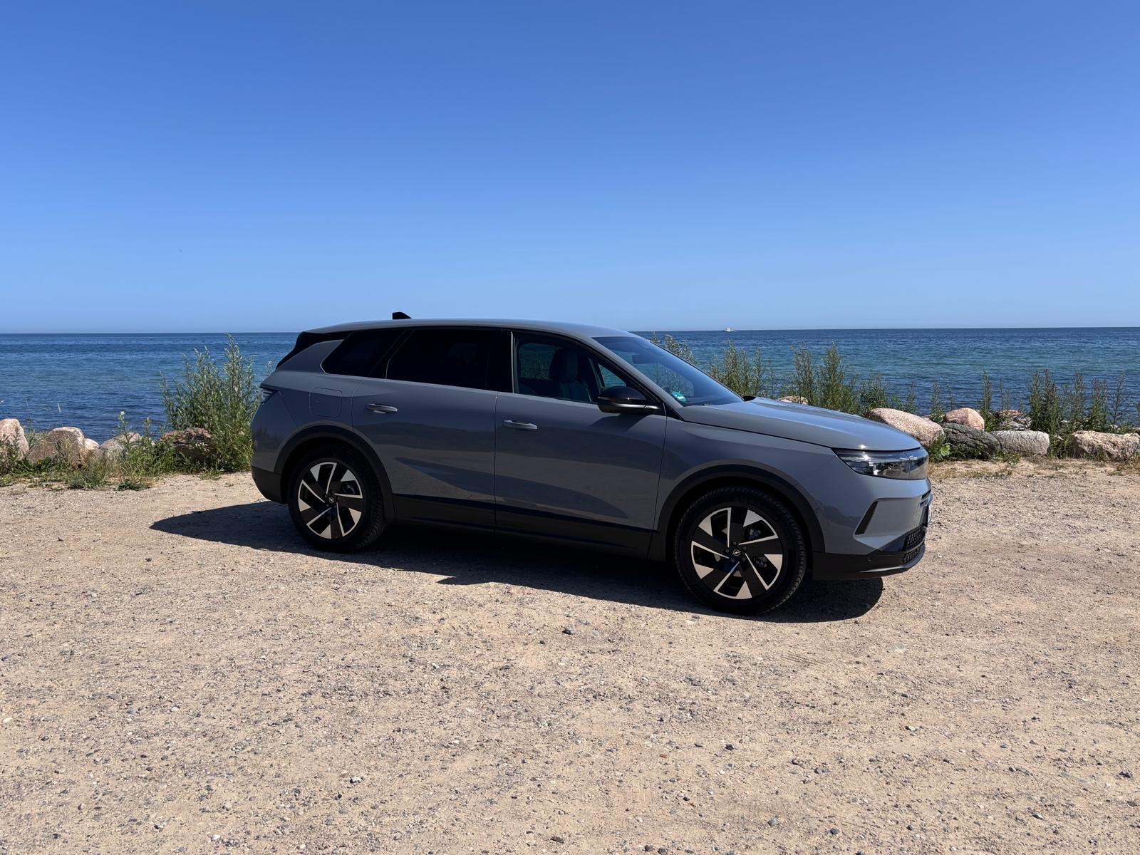 Opel Grandland B - Grafik Grau